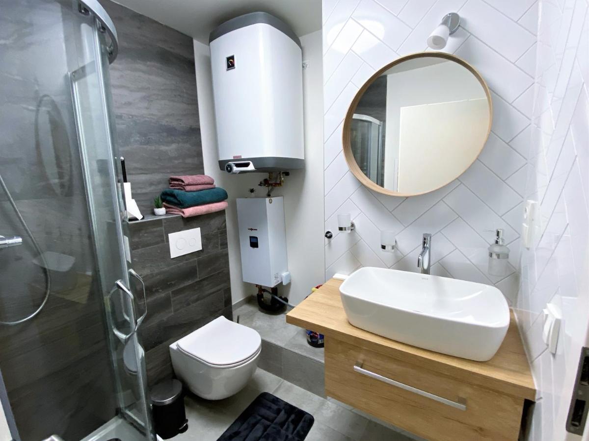Miky Apartman Klinovec View Loučná pod Klínovcem Kültér fotó